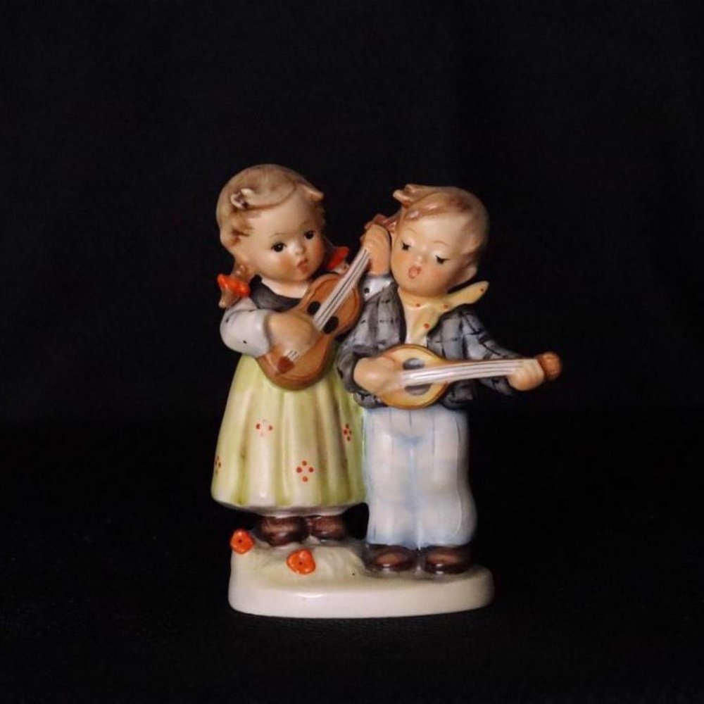 "Happy Days" - Vintage Hummel